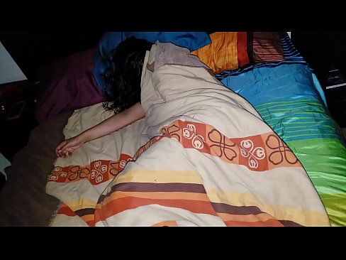❤️ A mostohafiú szidja fiatal mostohaanyját, miközben az alszik. Porno at hu.milf-nut-net.ru ❌️❤
